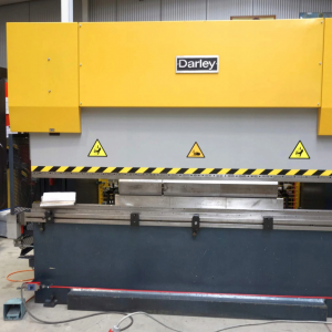 Darley CNC 150 t x 3100 mm-5 osi